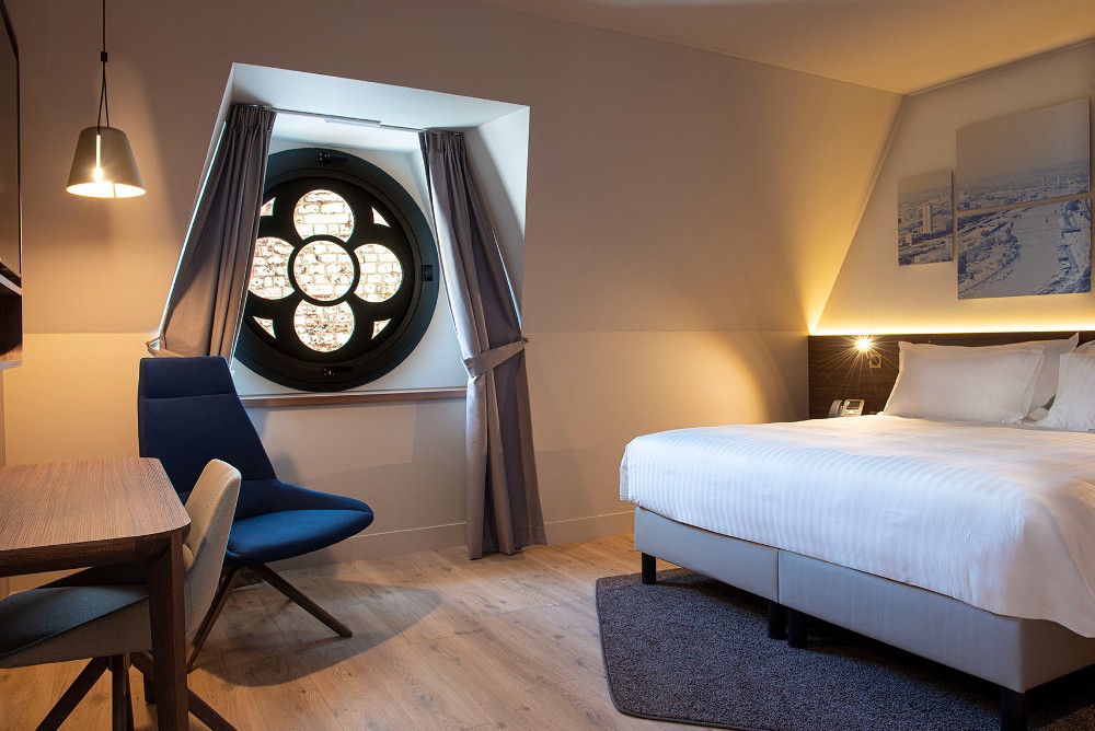 Radisson-Blu--1--2